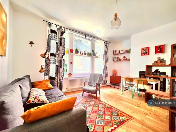 2 Bedroom Flat To Rent In Portland Rise, London, N4