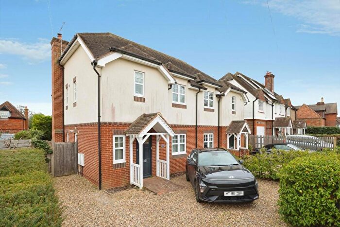4 Bedroom Semi-Detached House For Sale In Merrow Street, Guildford, Surrey, GU4