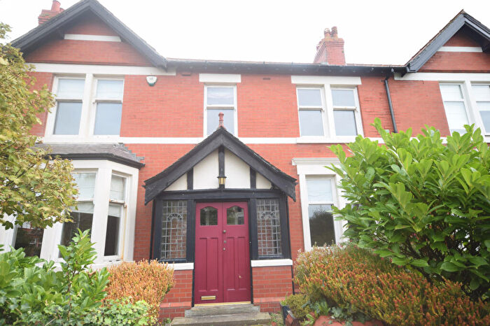 4 Bedroom Semi Detached House To Rent In Derby Road, Lytham St. Annes, FY8