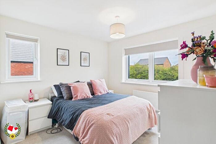 3 Bedroom Detached House To Rent In Davies Close, Yate, Bristol, BS37