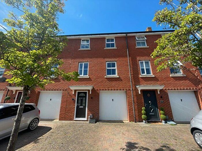 3 Bedroom Town House To Rent In Prospero Way, Haydon End, North Swindon, SN25