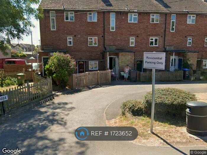 3 Bedroom Maisonette To Rent In Tomwell Close, Southam, CV47