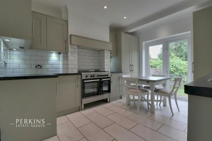 3 Bedroom Terraced House To Rent In Coniston Avenue, Perivale, Greenford, UB6