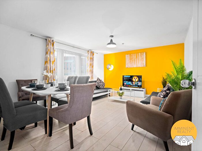 2 Bedroom Flat To Rent In Graham Street, Birmingham, B1