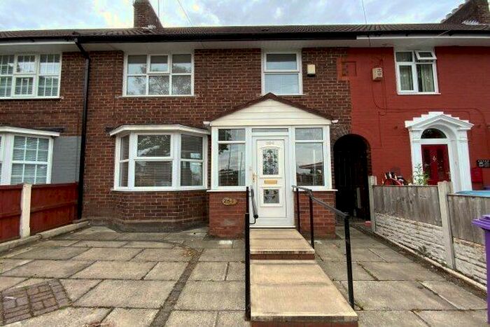 3 Bedroom Property To Rent In Queens Drive, Liverpool, L13