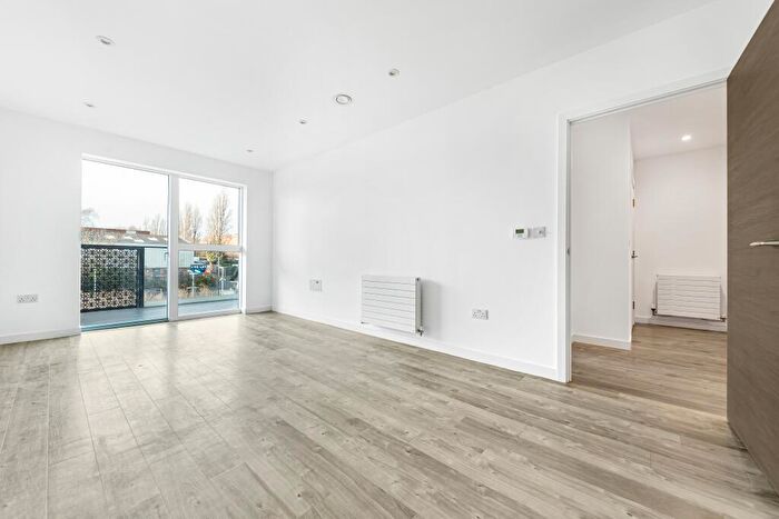 1 Bedroom Apartment To Rent In Station Approach, Station Approach, London, SE26