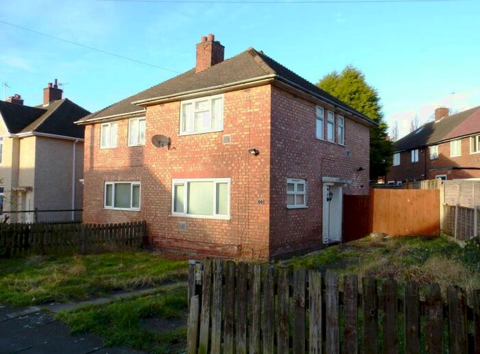 3 Bedroom Semi-Detached House To Rent In Folliott Road, Kitts Green, Birmingham B33