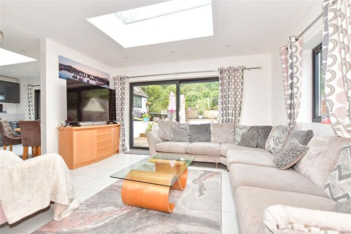 3 Bedroom Detached Bungalow For Sale In Stanbury Crescent, Folkestone, Kent, CT19