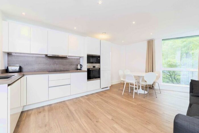 1 Bedroom Flat To Rent In Rope Street, London, SE16