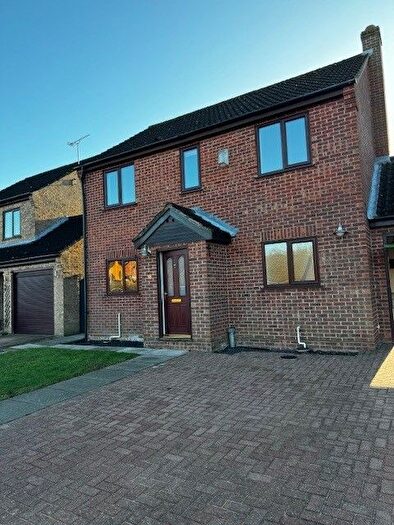 4 Bedroom Detached House To Rent In Highview Close, Norwich, NR13