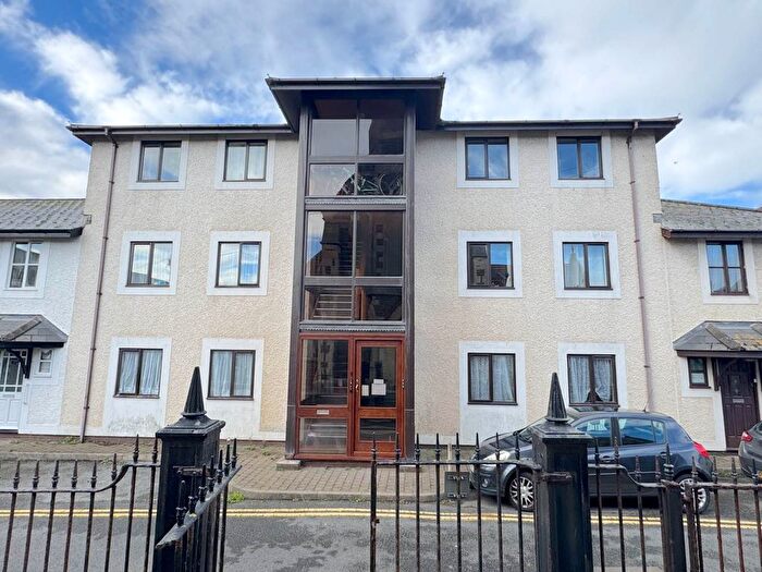 2 Bedroom Flat For Sale In Plas Mair, William Street, Aberystwyth, SY23