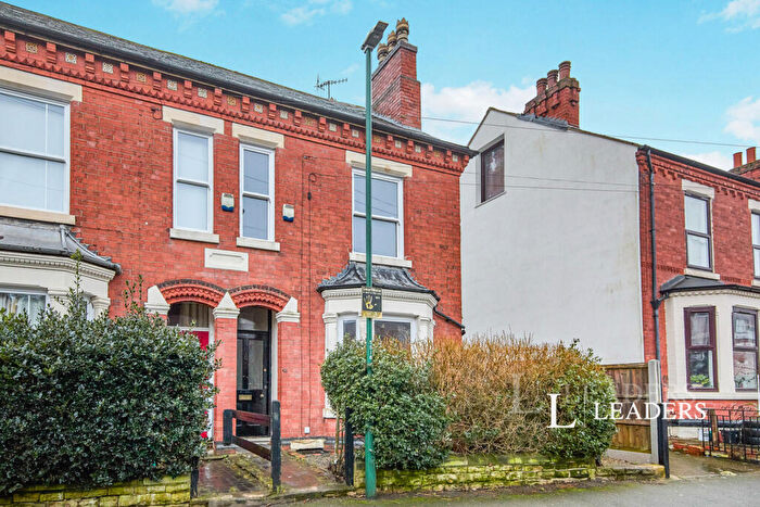3 Bedroom Terraced House To Rent In Sandon Street, Nottingham, Nottinghamshire, NG7