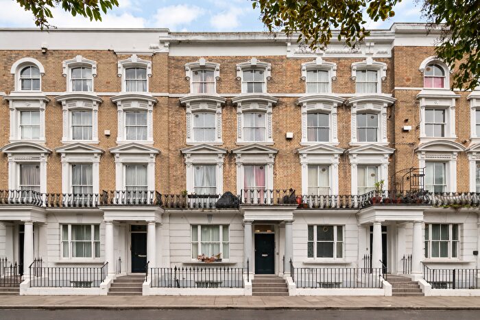 1 Bedroom Flat To Rent In Ledbury Road, London, W11