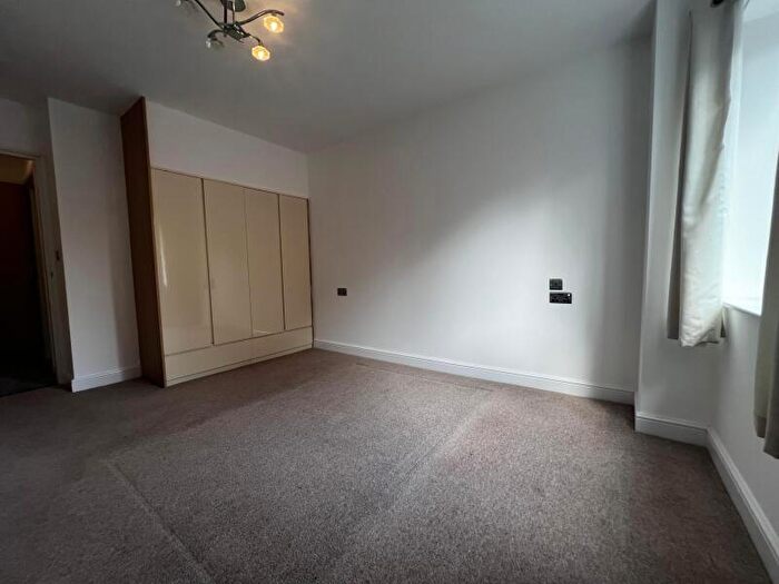 2 Bedroom Apartment To Rent In Sandhill Lane, Moortown, Leeds, LS17