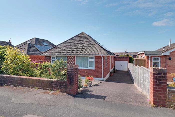 2 Bedroom Detached Bungalow For Sale In Essington Close, Exmouth, EX8