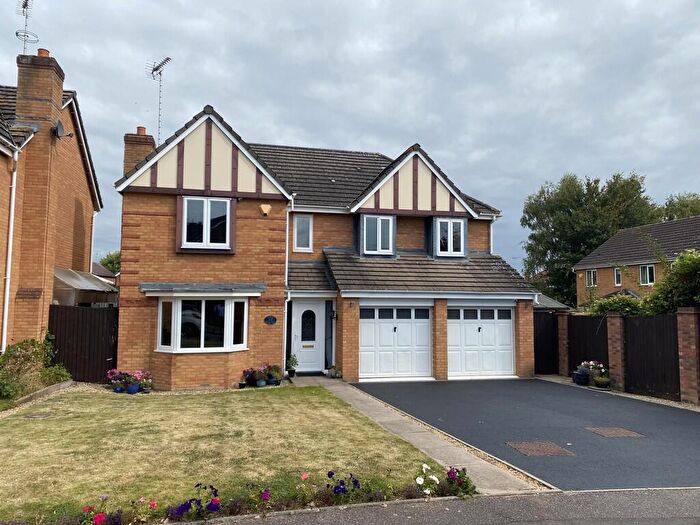 5 Bedroom Detached House For Sale In Forest Edge Way, Burton-on-Trent, DE13