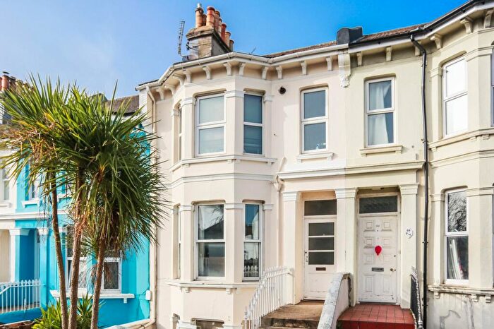 1 Bedroom Flat For Sale In Ditchling Rise, Brighton, BN1