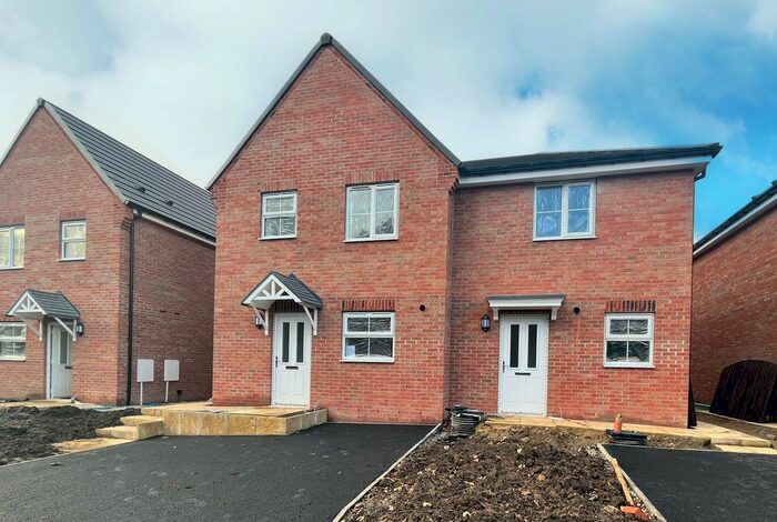 2 Bedroom Semi-Detached House To Rent In Redbrook Road, Barnsley, S75