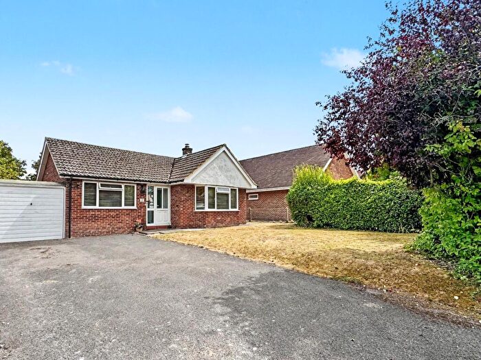 4 Bedroom Detached Bungalow For Sale In Croft End, Letcombe Regis, OX12