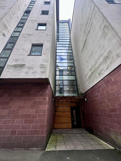 2 Bedroom Apartment To Rent In Apartment, Chandlers Wharf, L1