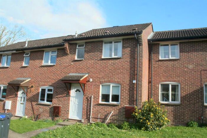 2 Bedroom Terraced House To Rent In Salisbury - Linnets Dene, SP2