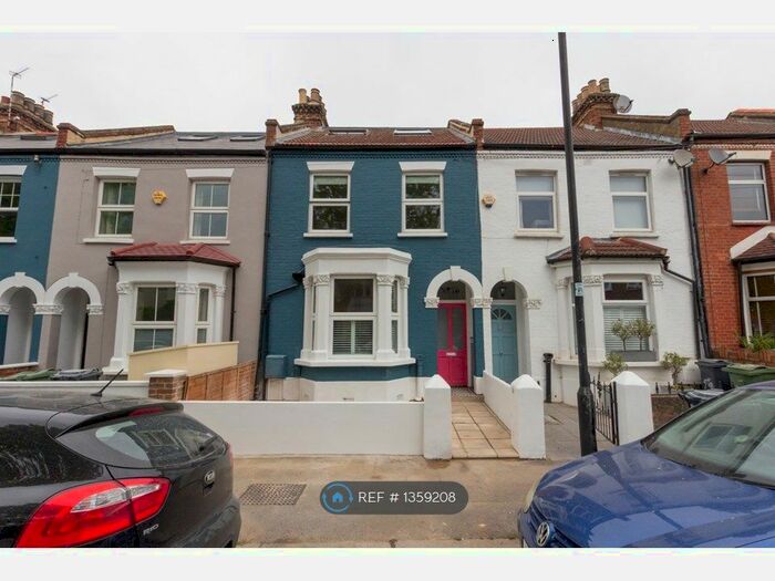 5 Bedroom Terraced House To Rent In Natal Road, London, SW16