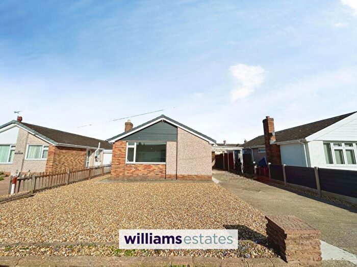 3 Bedroom Bungalow To Rent In Ashly Court, St. Asaph, LL17