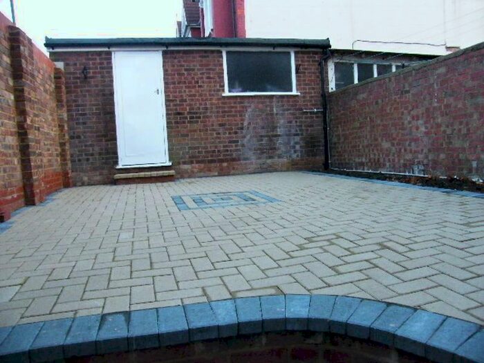 Property To Rent In Warwick Road, London, N11