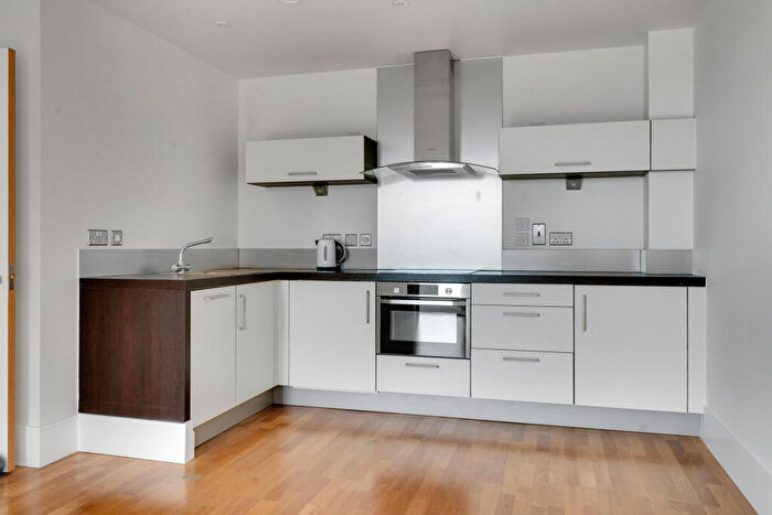 1 Bedroom Apartment To Rent In Highbury Stadium Square, London, N5