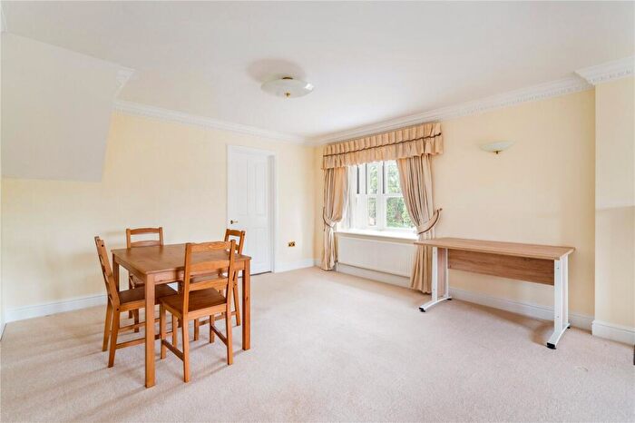 2 Bedroom Apartment To Rent In Randolph House, Hernes Road, Oxford, OX2