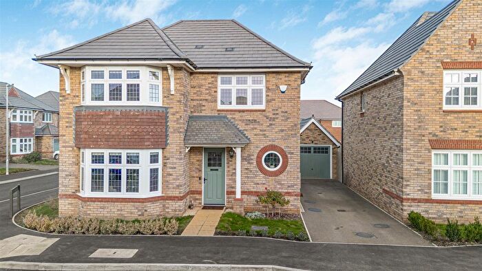 3 Bedroom Detached House For Sale In Groves Way, Cottenham, Cambridge, CB24