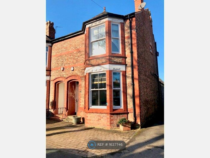 4 Bedroom Terraced House To Rent In Upperthorpe, Hale, WA15