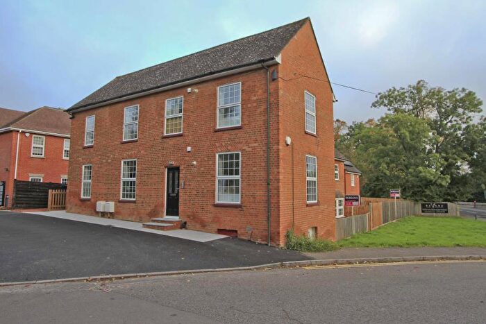 2 Bedroom Apartment To Rent In Park Farm House, Northwood, HA6