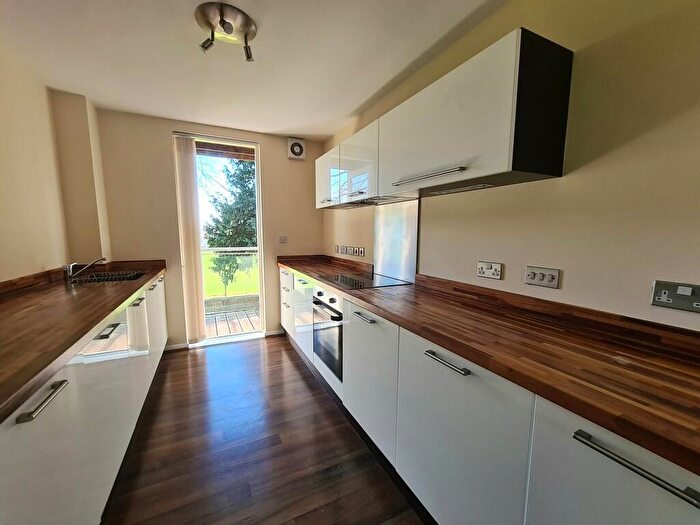 2 Bedroom Apartment To Rent In Burgess Square, Brackley, NN13