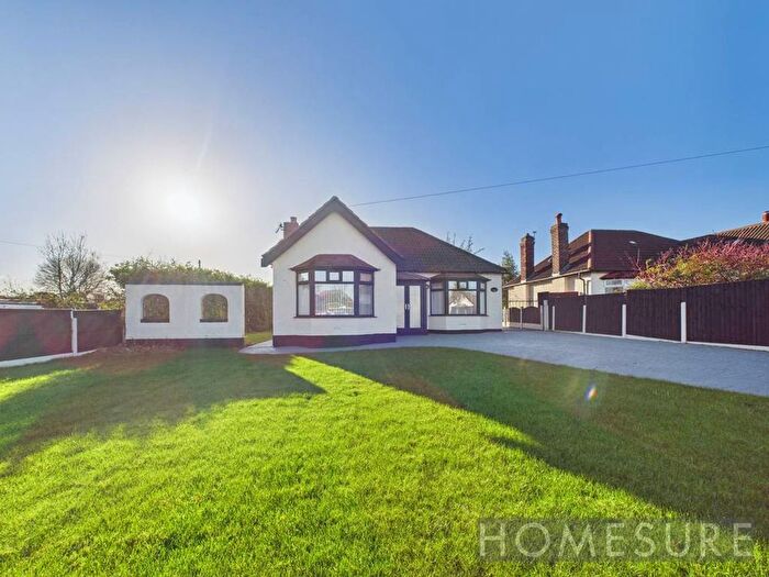 3 Bedroom Detached Bungalow For Sale In Higher Road, Liverpool, L26