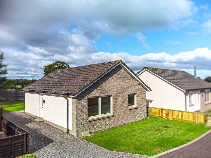 2 Bedroom Detached Bungalow For Sale In Crawford Place, Ladybank Cupar, KY15