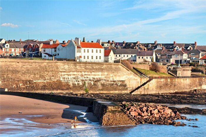 6 Bedroom Detached House For Sale In Bank Top, Cullercoats, NE30