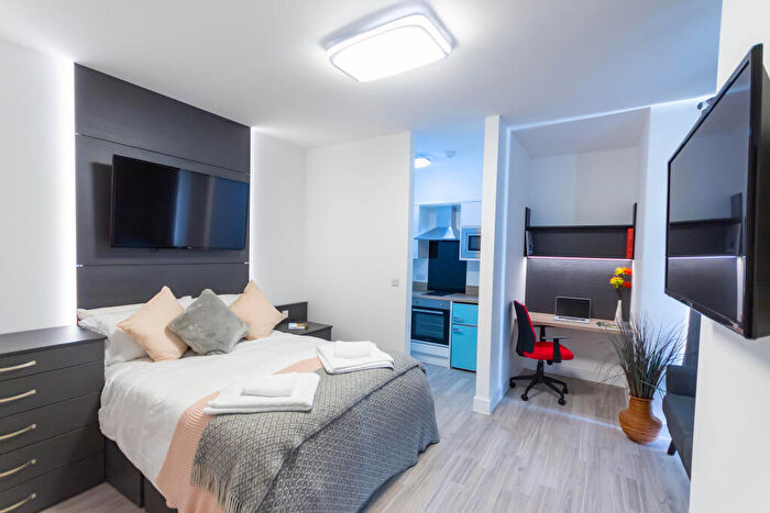 Studio To Rent In Derry Villas Premium Studios, PL4 - Photo 6