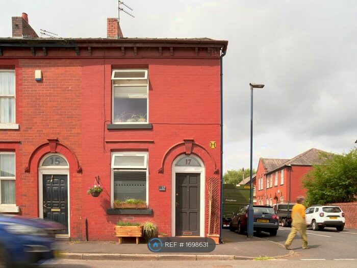 2 Bedroom Terraced House To Rent In Greenside Street, Manchester, M11