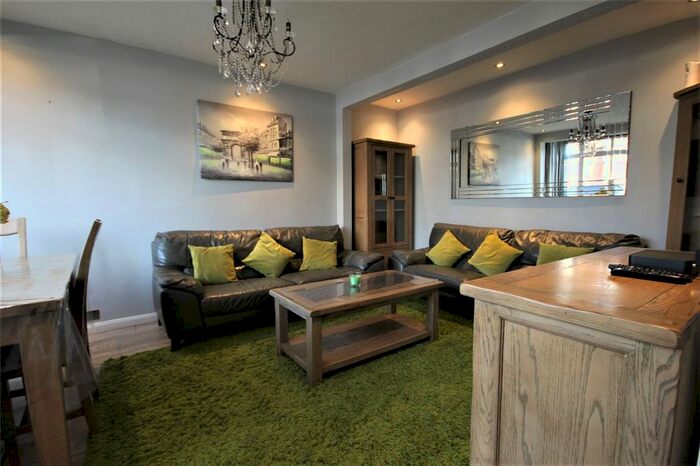 3 Bedroom Terraced House To Rent In Harvest Road, Feltham, TW13