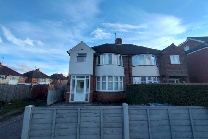 3 Bedroom Semi-Detached House To Rent In Brays Road, Birmingham, B26