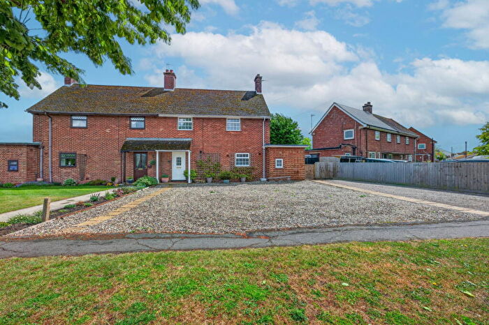 3 Bedroom Semi-Detached House For Sale In Wisbech Road, Manea, March, PE15