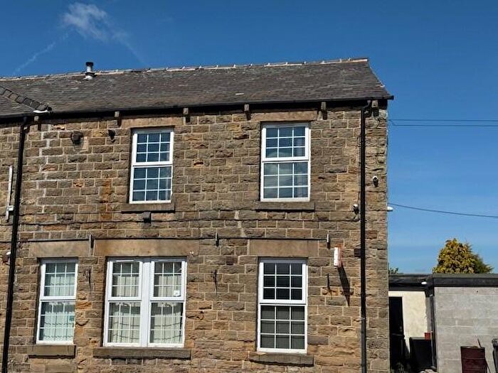 2 Bedroom Flat To Rent In Hermit Lane, Higham, Barnsley, S75