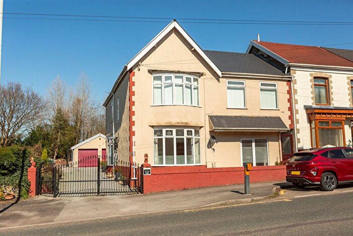4 Bedroom End Terrace House For Sale In Peniel Green Road, Llansamlet, Swansea, SA7