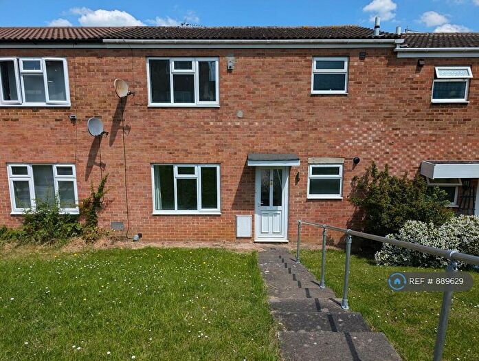 3 Bedroom Terraced House To Rent In Godwin Walk, Northampton, NN5