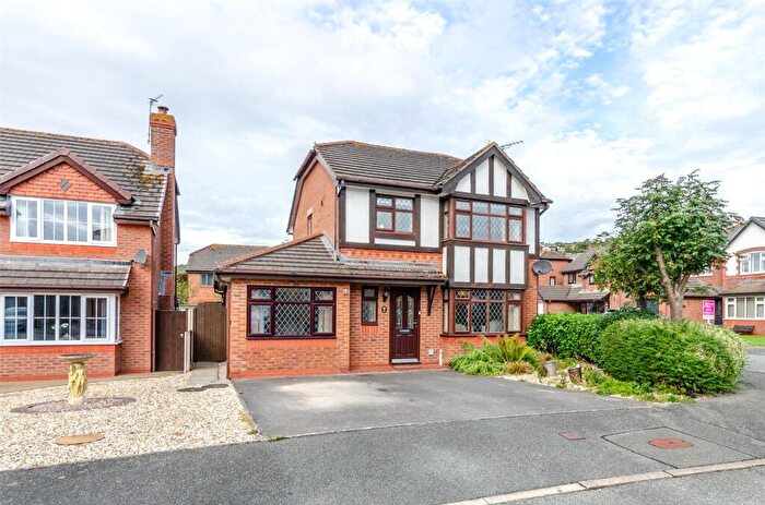 4 Bedroom Detached House For Sale In Rhys Evans Close, Penrhyn Bay, Llandudno, Conwy, LL30