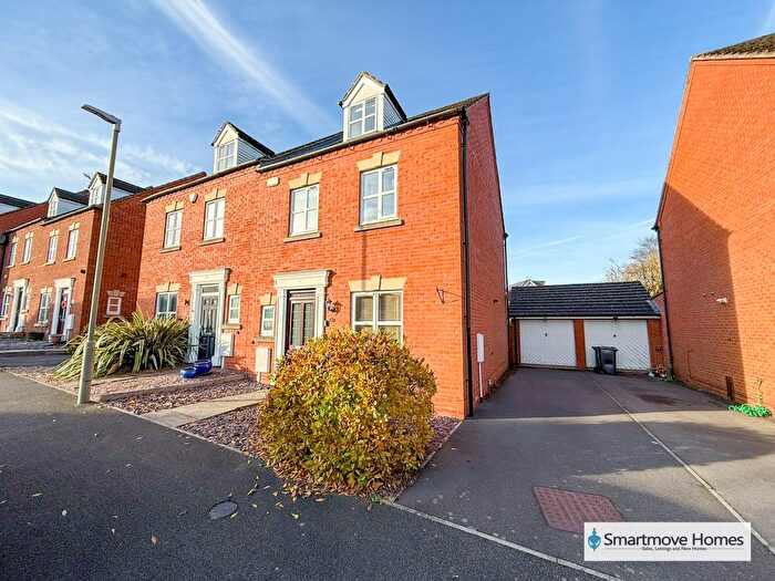 4 Bedroom Semi-Detached House For Sale In Blacksmith Croft, Marehay, DE5