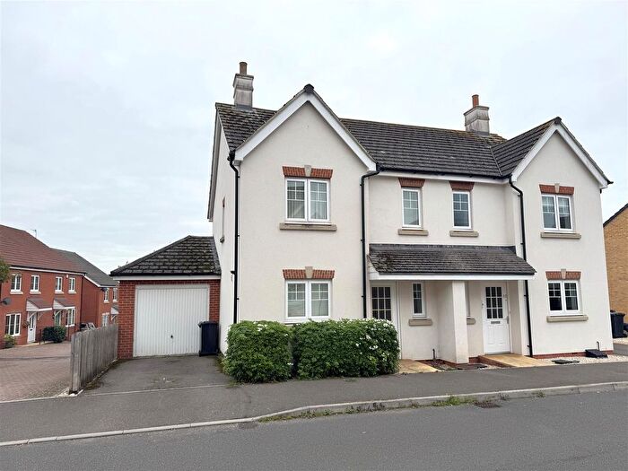 3 Bedroom Semi-Detached House For Sale In Meek Road, Newent, GL18