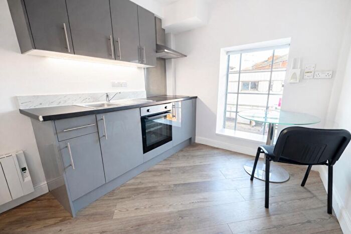 1 Bedroom Flat To Rent In Freckingham Street, Nottingham, Nottinghamshire, NG1