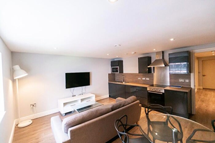 1 Bedroom Apartment To Rent In Cheapside, Liverpool, Merseyside, L2